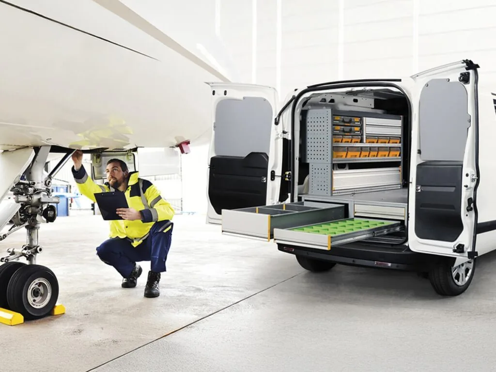 Bedrijfswageninrichting voor kleine bestelwagens