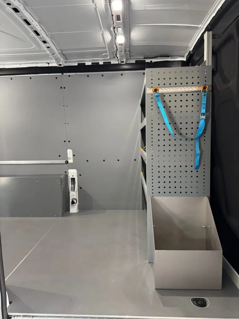 Modules voor bedrijfswageninrichting