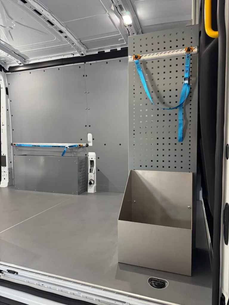 Modules voor bedrijfswageninrichting
