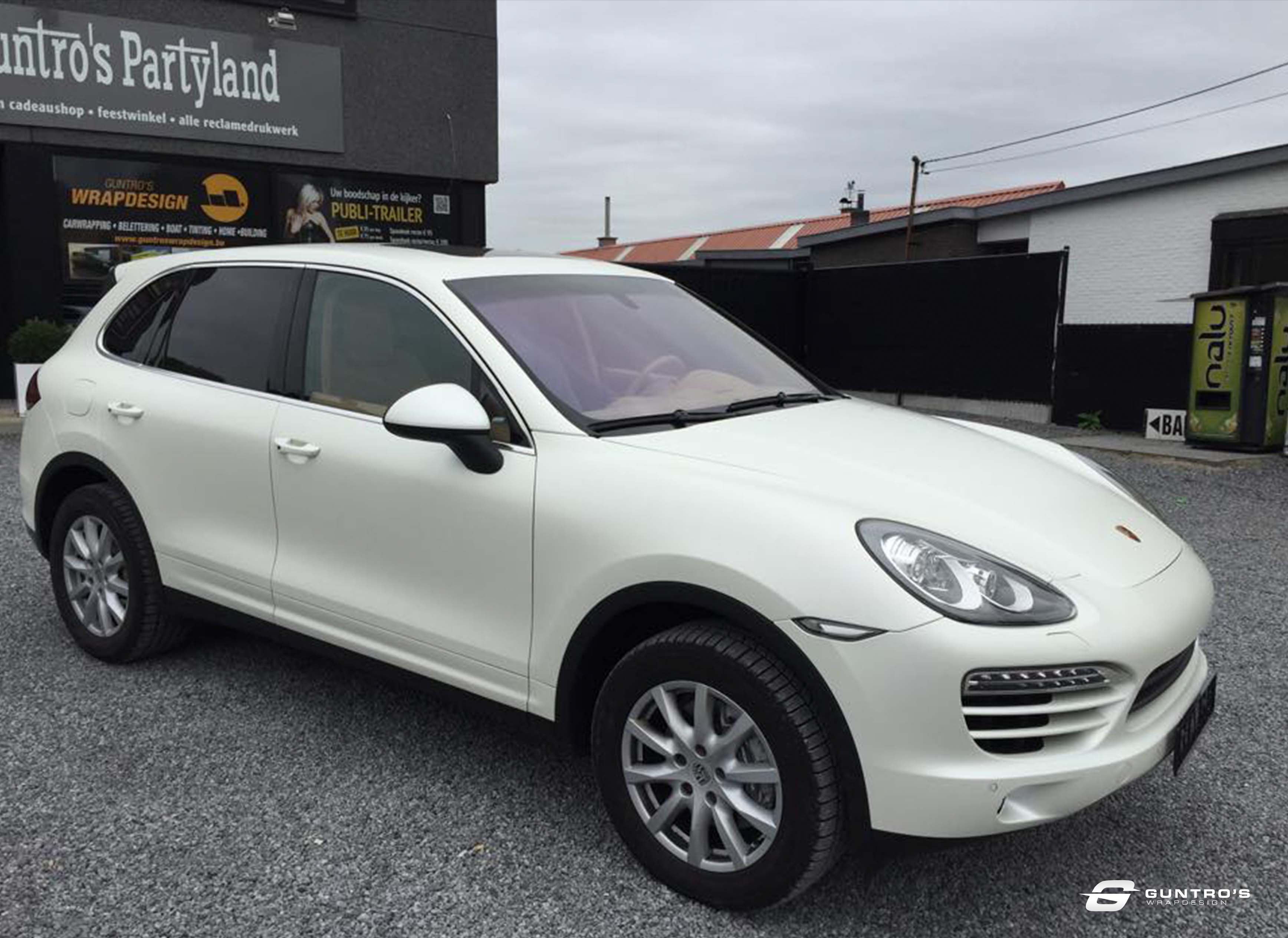 FULL WRAP PORSCHE CAYENNE