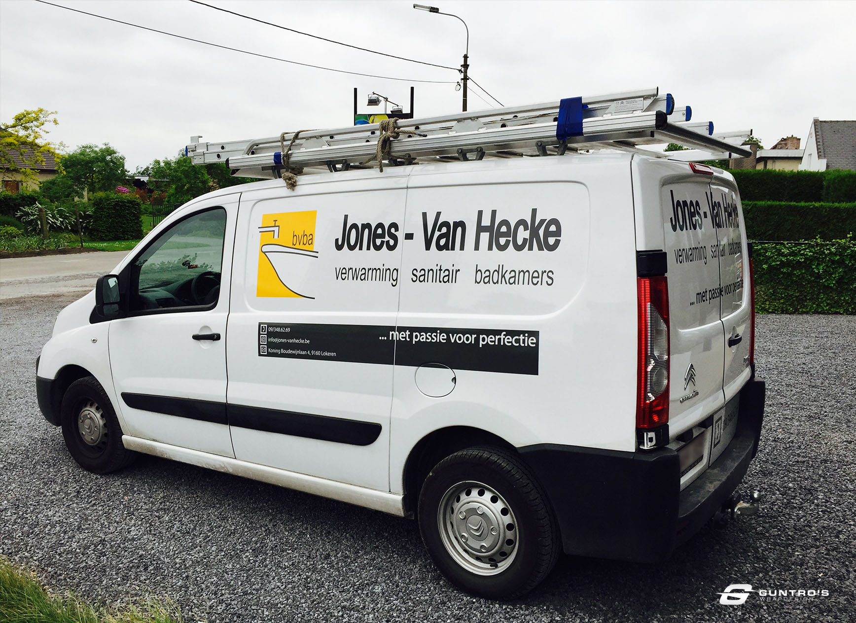 BELETTERING JONES-VAN HECKE