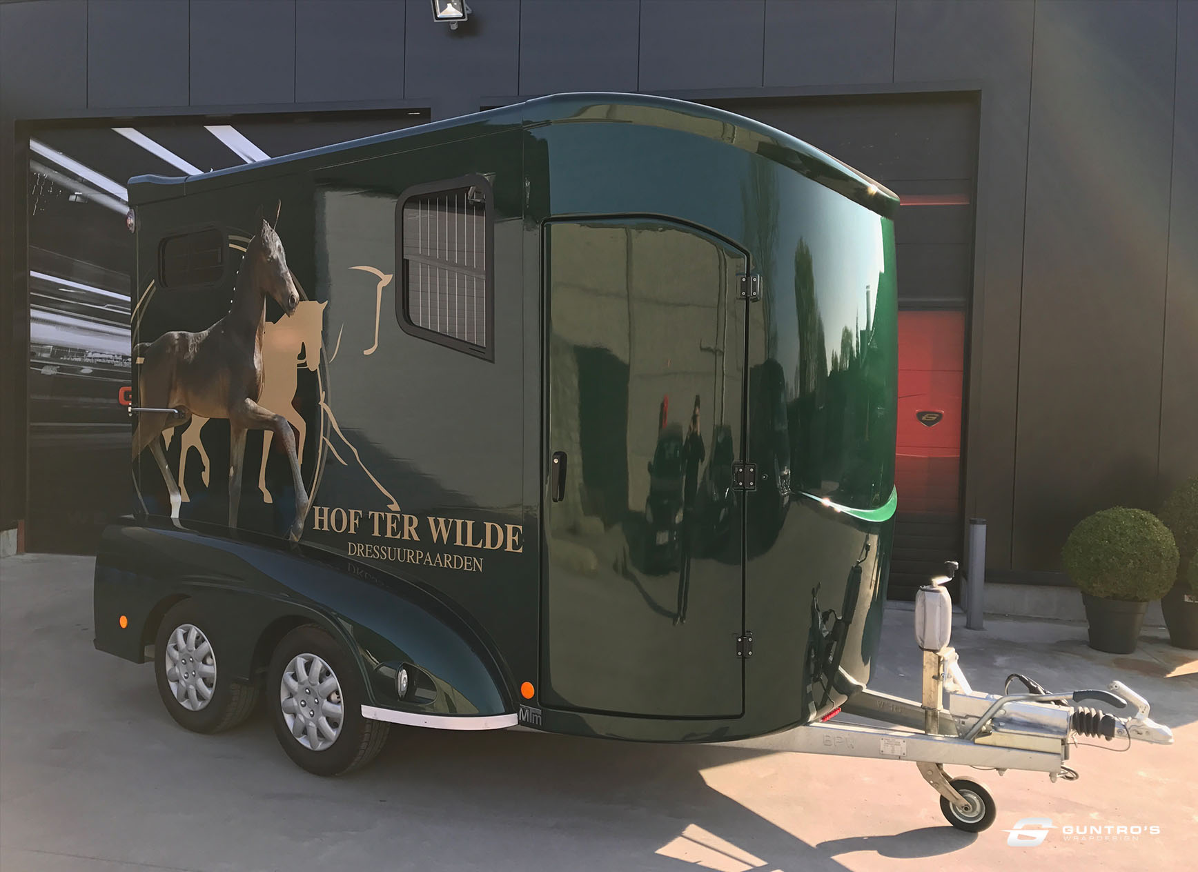 BELETTERING PAARDENREMORK HOF TER WILDE