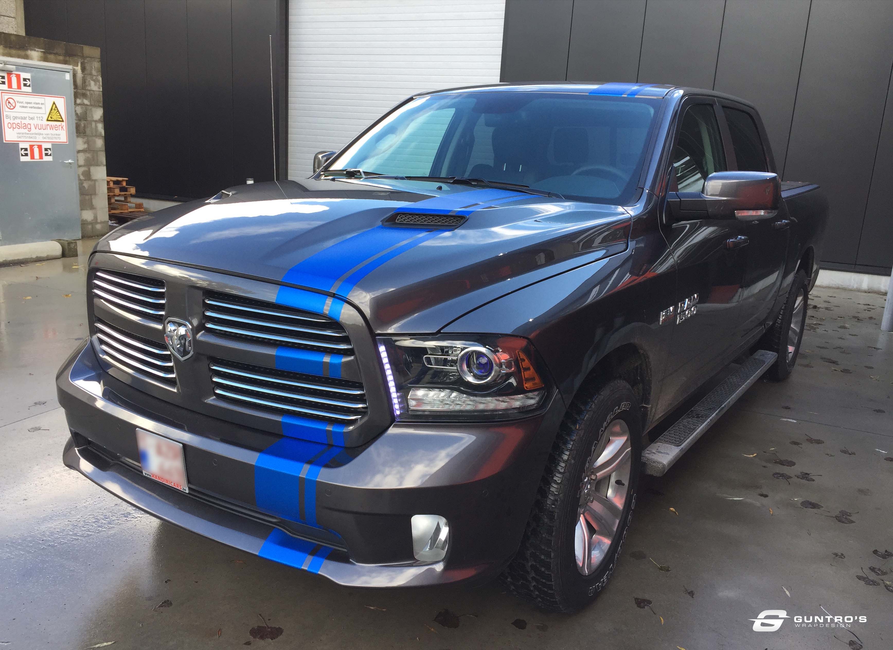ACCENT STRIPING DODGE RAM