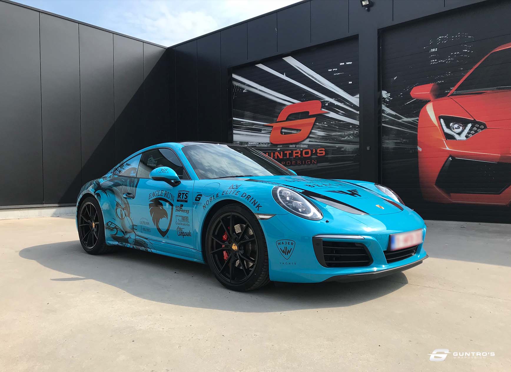 CUSTOM WRAP PORSCHE 911